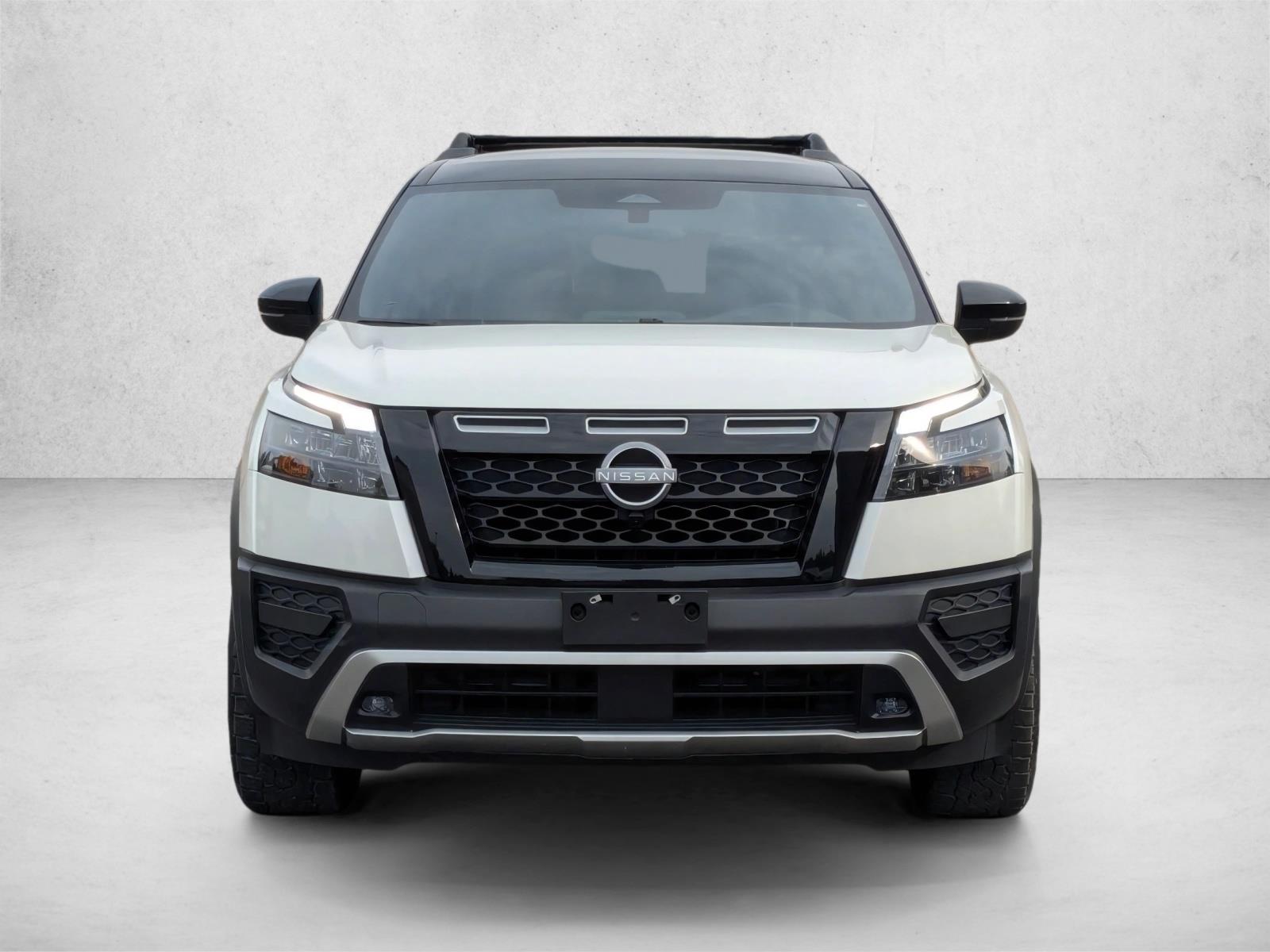 2024 Nissan Pathfinder Rock Creek photo 2