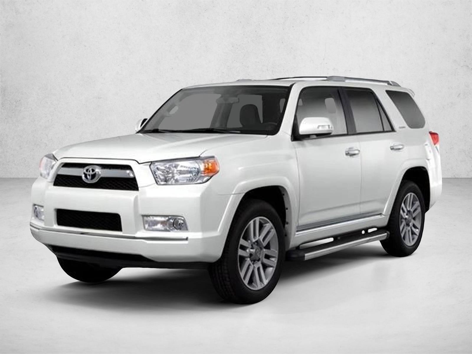 2012 Toyota 4Runner SR5's photo