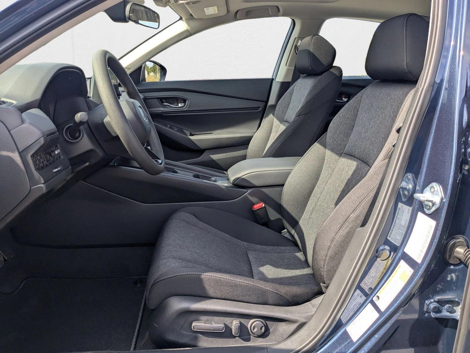 2025 Honda Accord SE photo 4