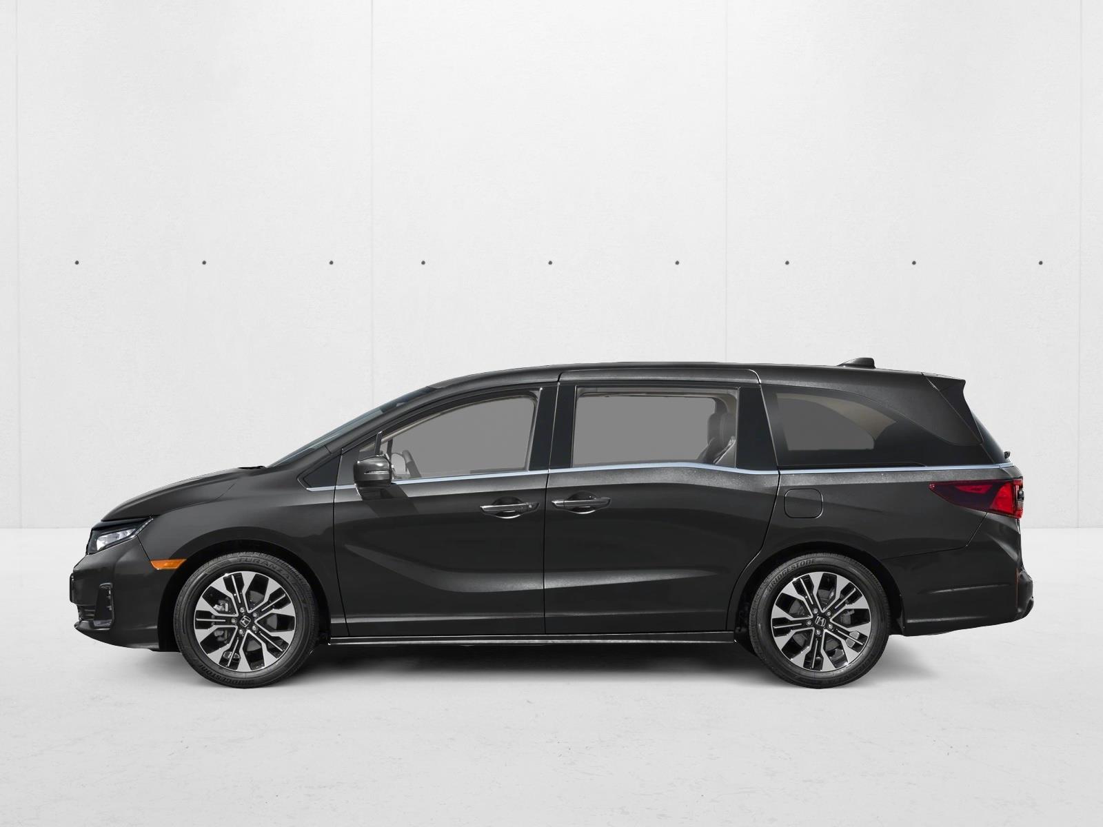 2026 Honda Odyssey Elite photo 3