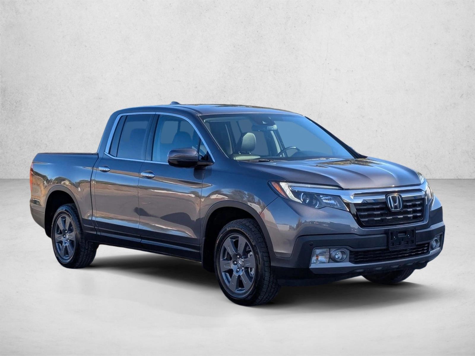 2020 Honda Ridgeline RTL-E photo 3