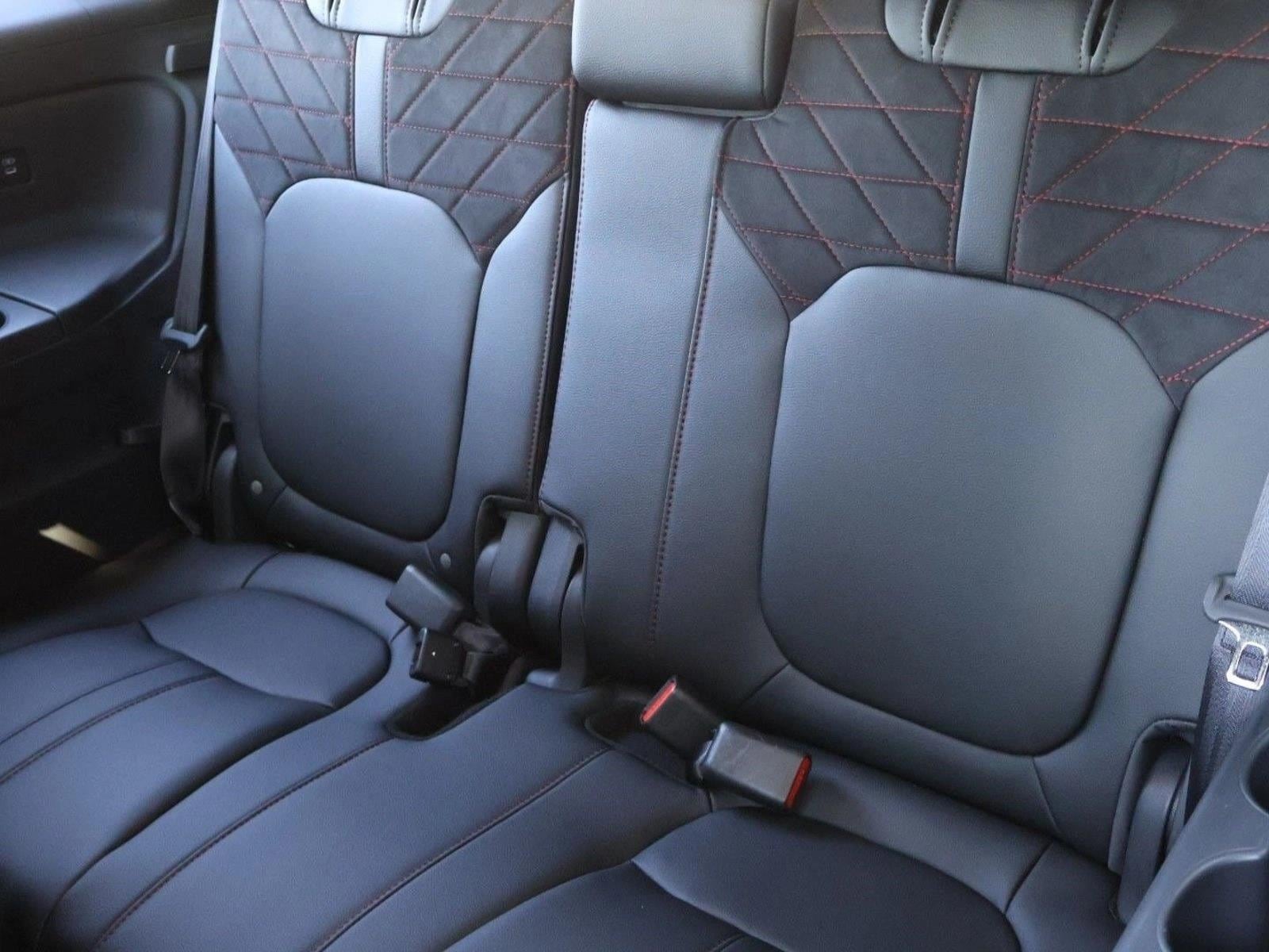 2026 Honda Pilot Black Edition - Photo 18