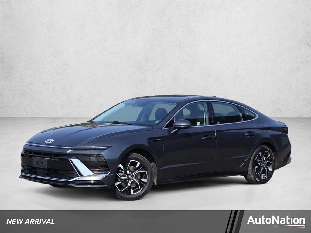 Used 2024 Hyundai Sonata SEL Sedan