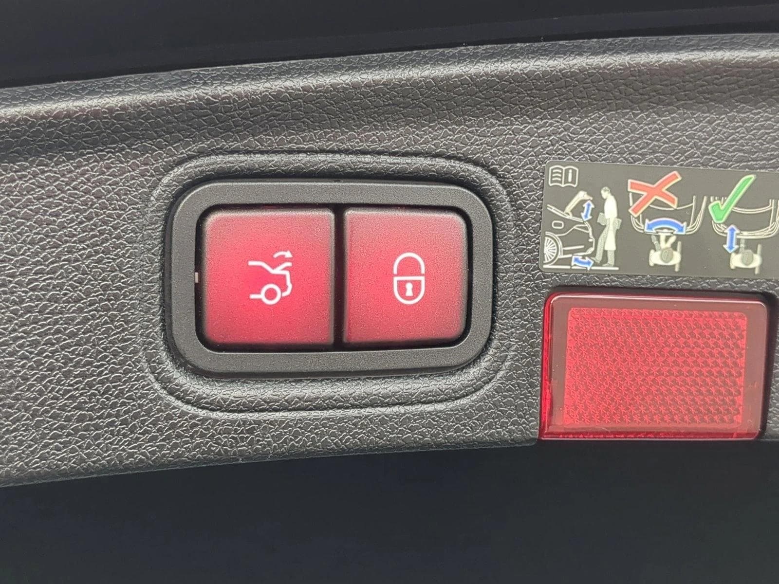 2023 Mercedes-Benz C-Class Coupe C 300 - Photo 7