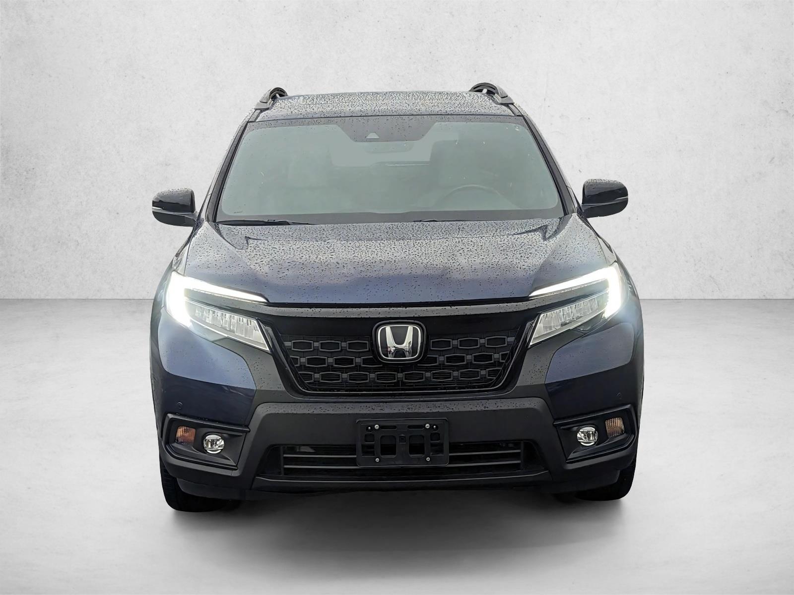 2021 Honda Passport Touring photo 2