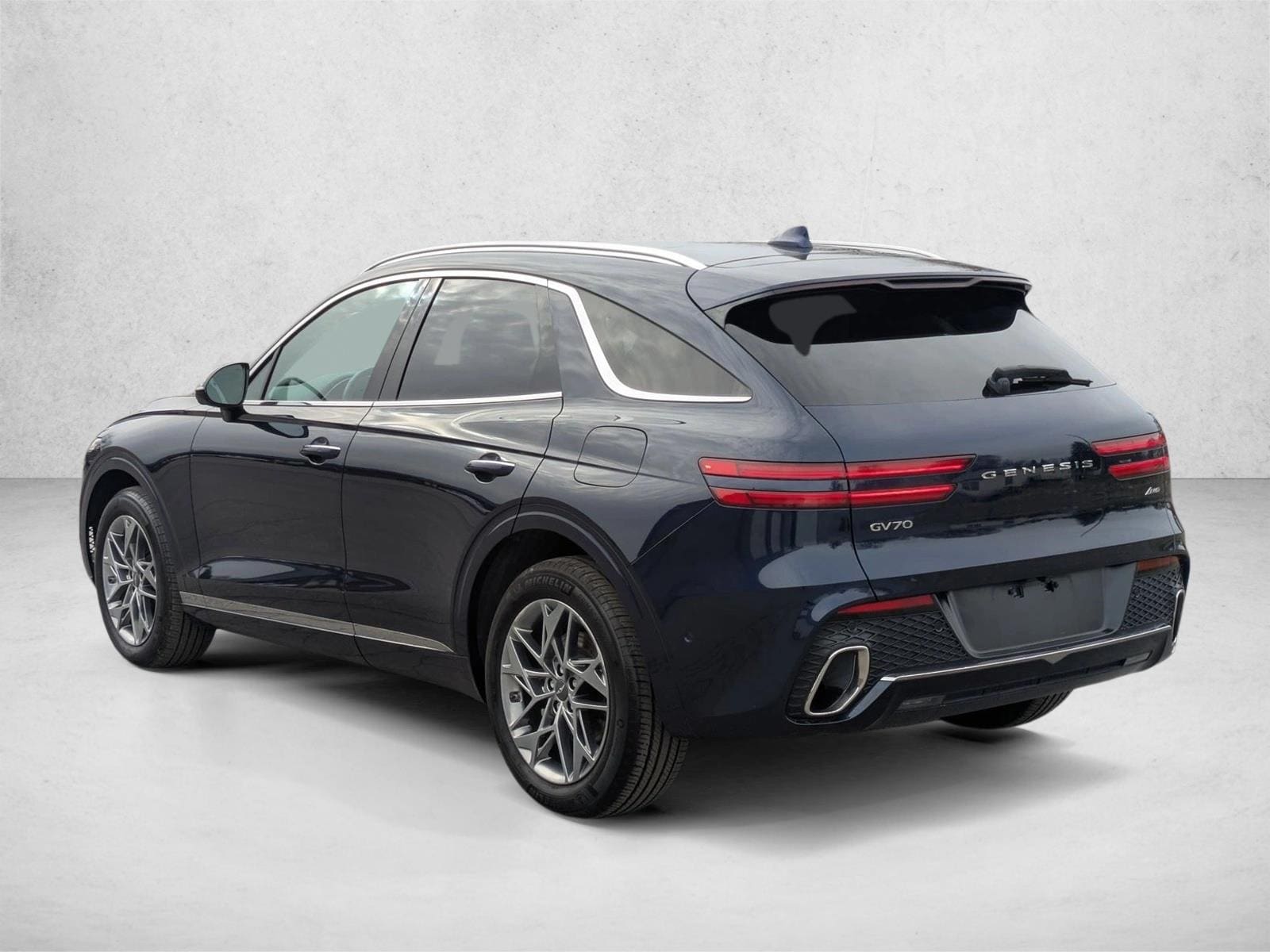 2022 GENESIS GV70 Standard - Photo 9