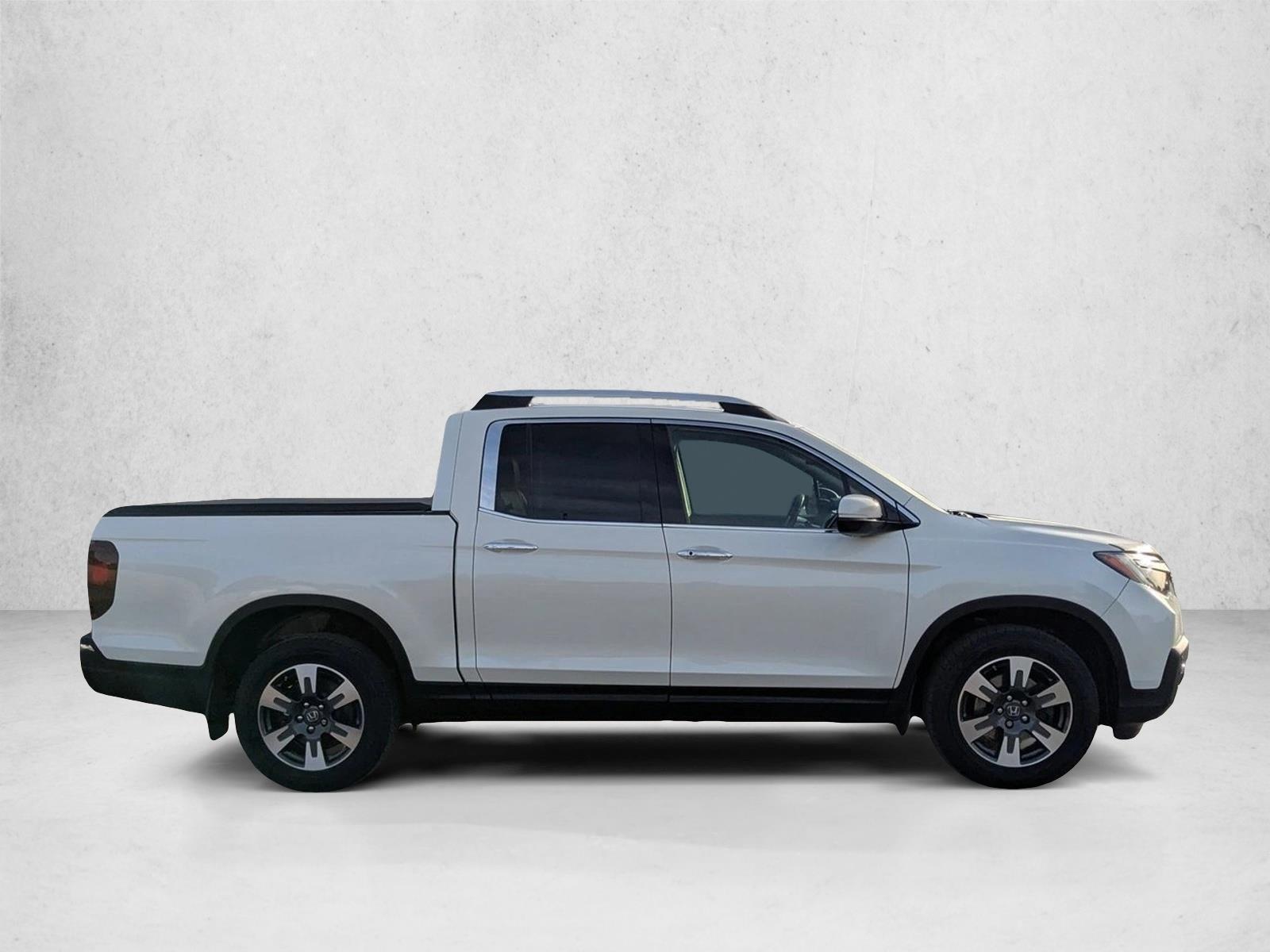 2018 Honda Ridgeline RTL-E photo 4