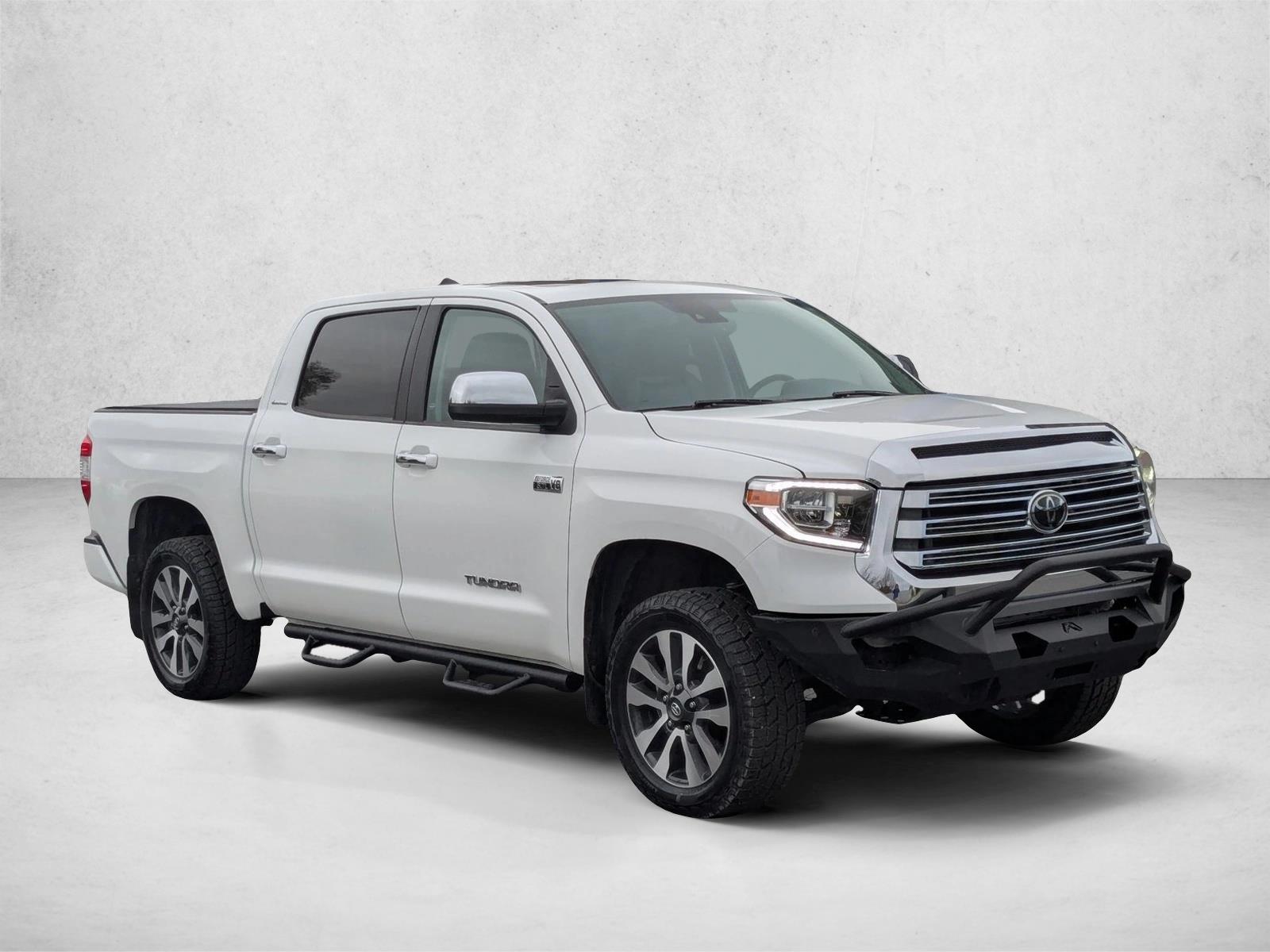 2021 Toyota Tundra Limited CrewMax photo 3