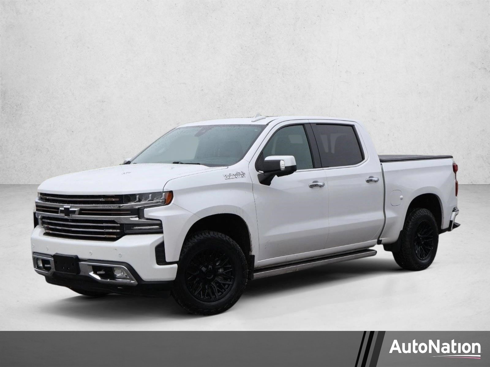 2019 Chevrolet Silverado 1500 High Country 4WD Crew Cab Short Box's photo