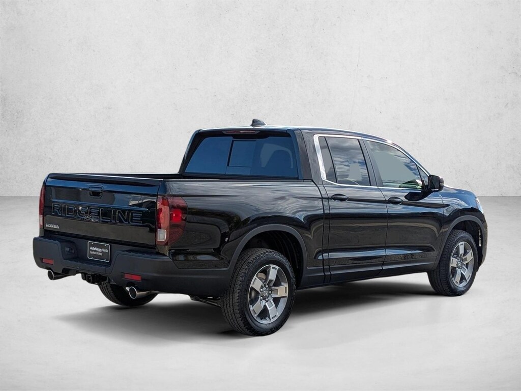 New 2026 Honda Ridgeline RTL Truck Crew Cab