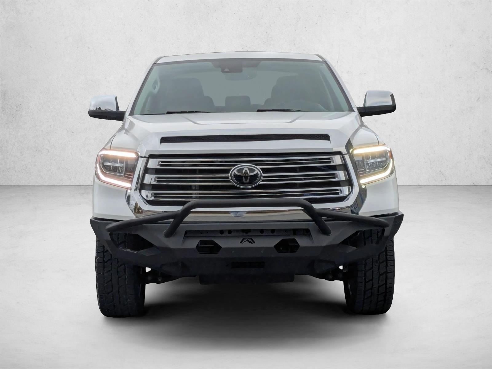 2021 Toyota Tundra Limited CrewMax photo 2