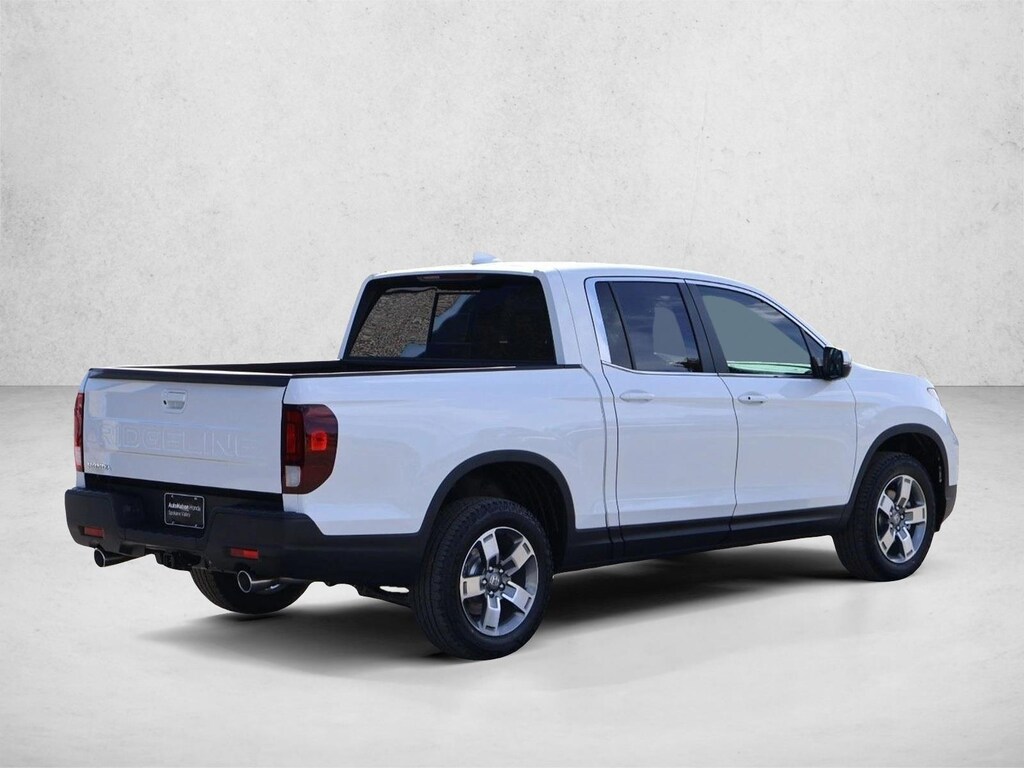 New 2026 Honda Ridgeline RTL Truck Crew Cab