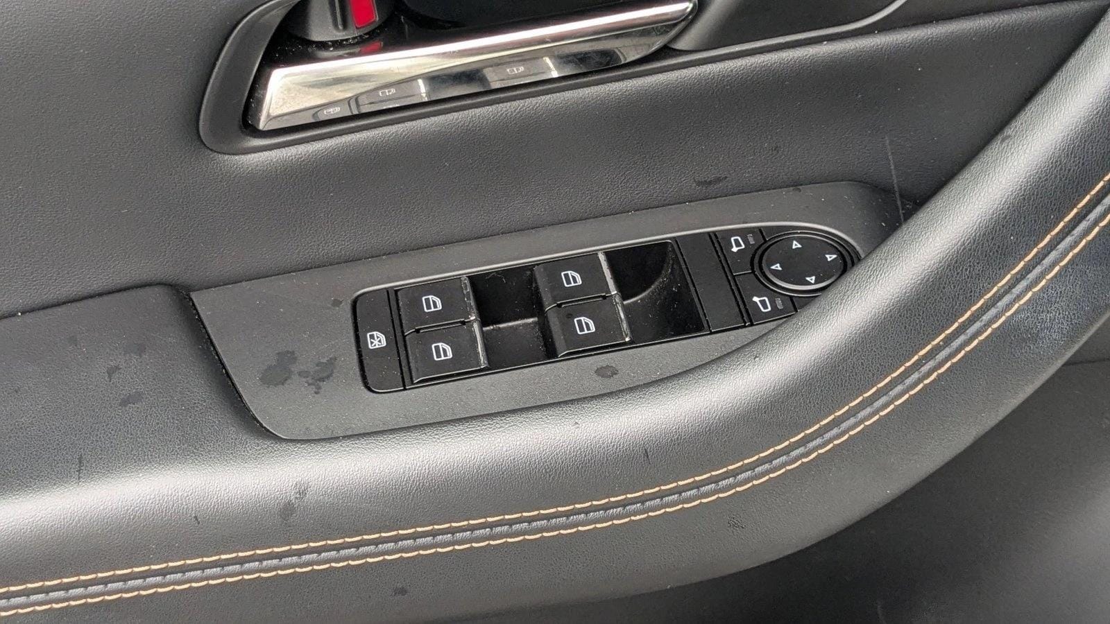 2025 Mazda CX-70 Preferred Package - Photo 13