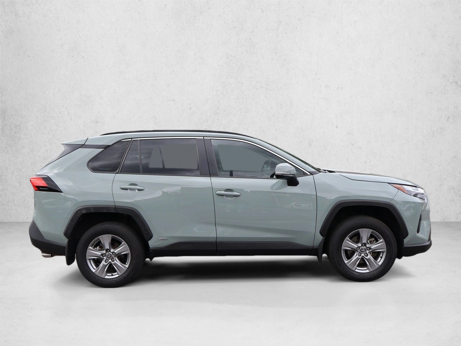 Used 2023 Toyota RAV4 Hybrid XLE SUV