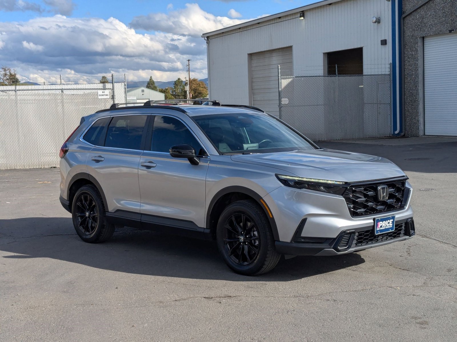 2024 Honda CR-V Hybrid Sport-L photo 2