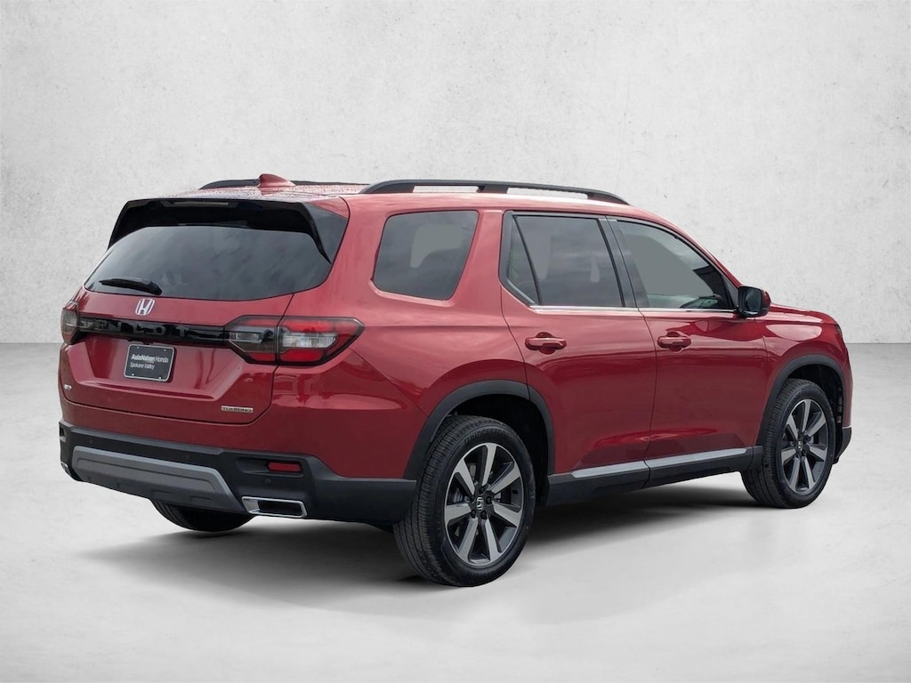 New 2025 Honda Pilot Touring SUV