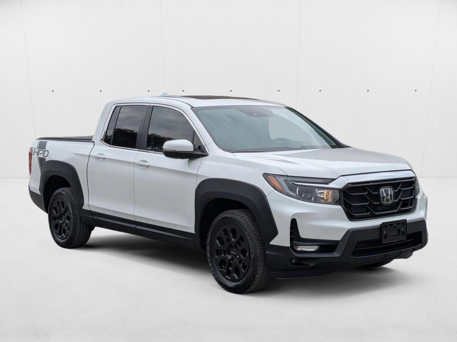2023 Honda Ridgeline RTL photo 3