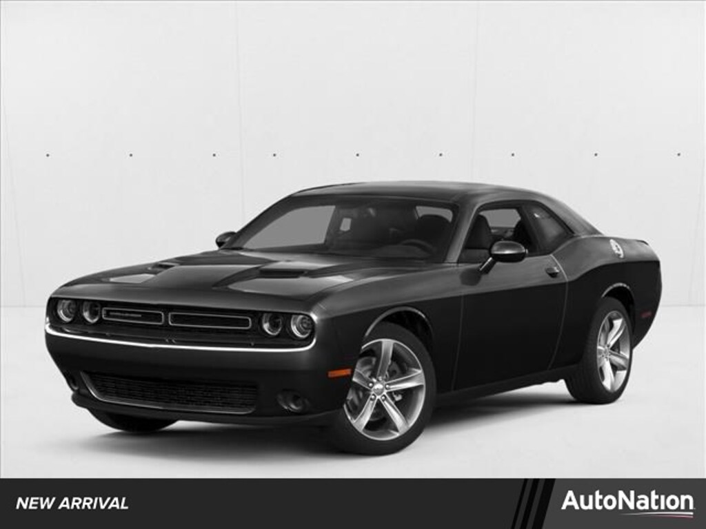 Used 2015 Dodge Challenger SXT Coupe