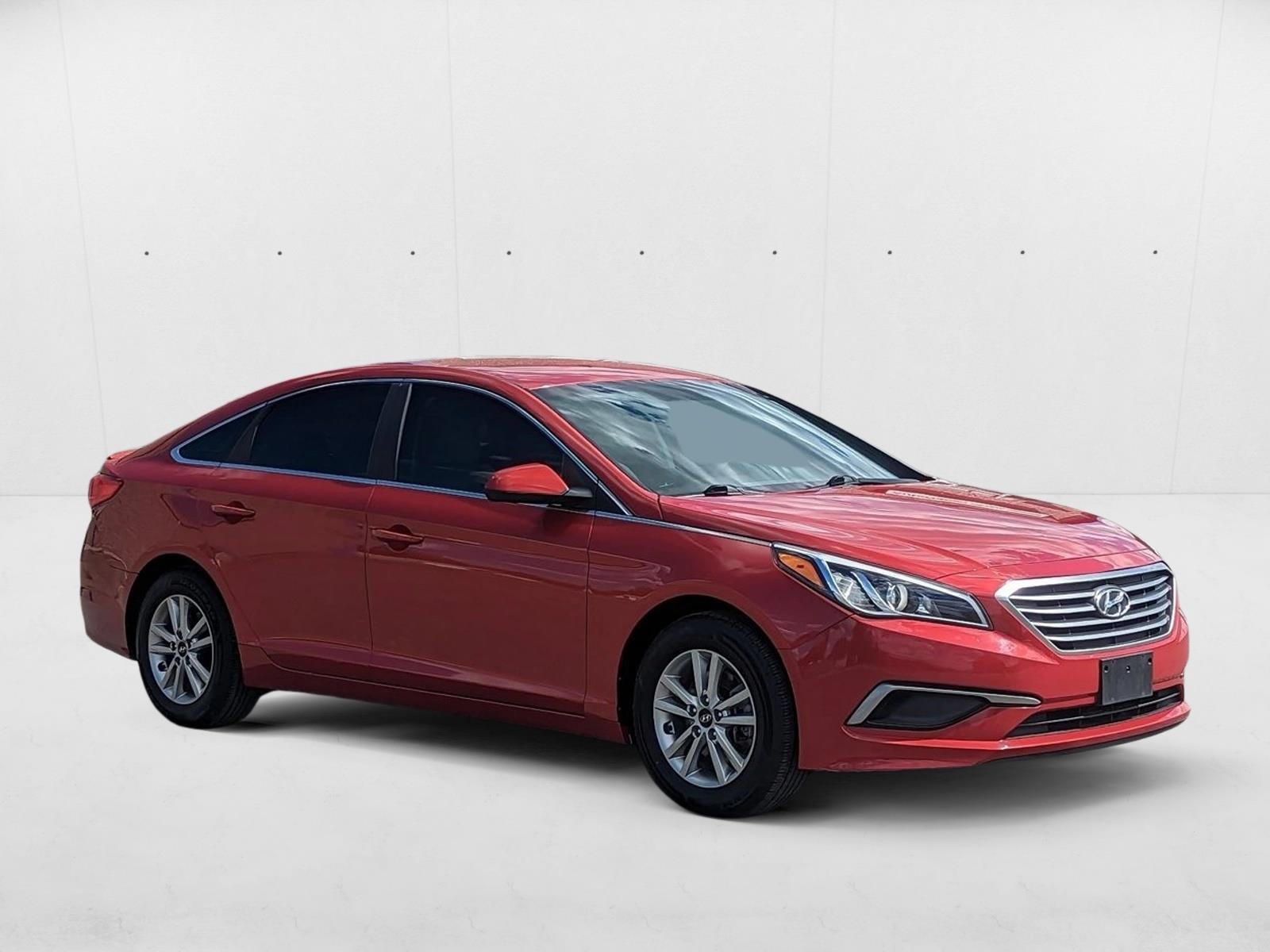 2017 Hyundai Sonata Base photo 3