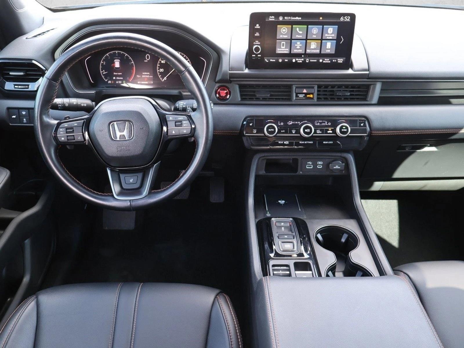 2025 Honda Pilot TrailSport - Photo 25