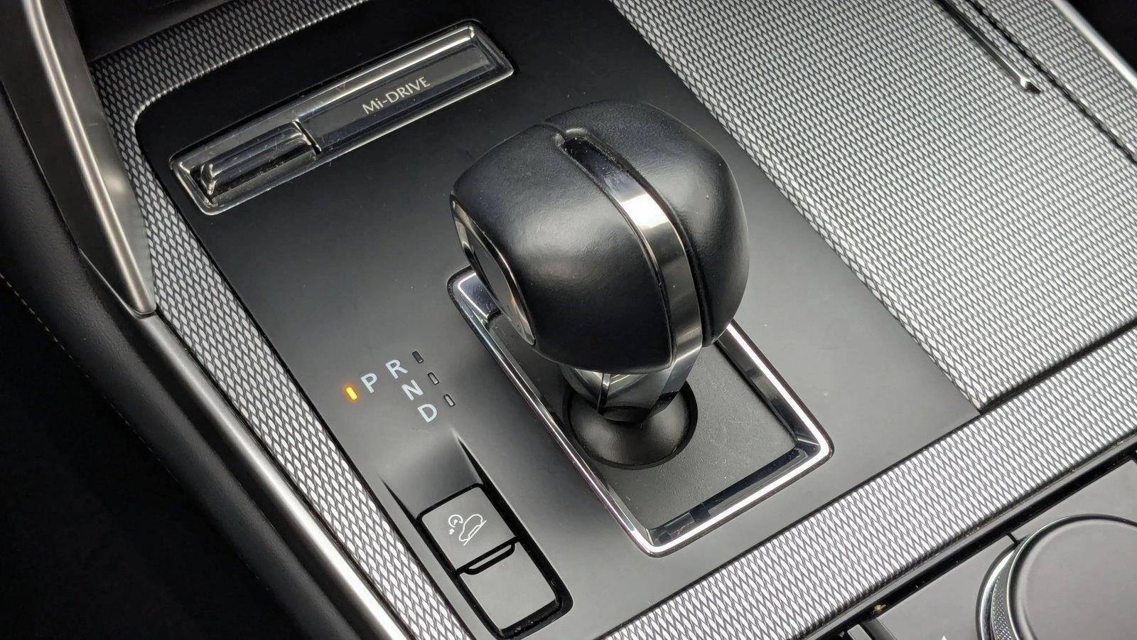 2025 Mazda CX-70 Preferred Package - Photo 18