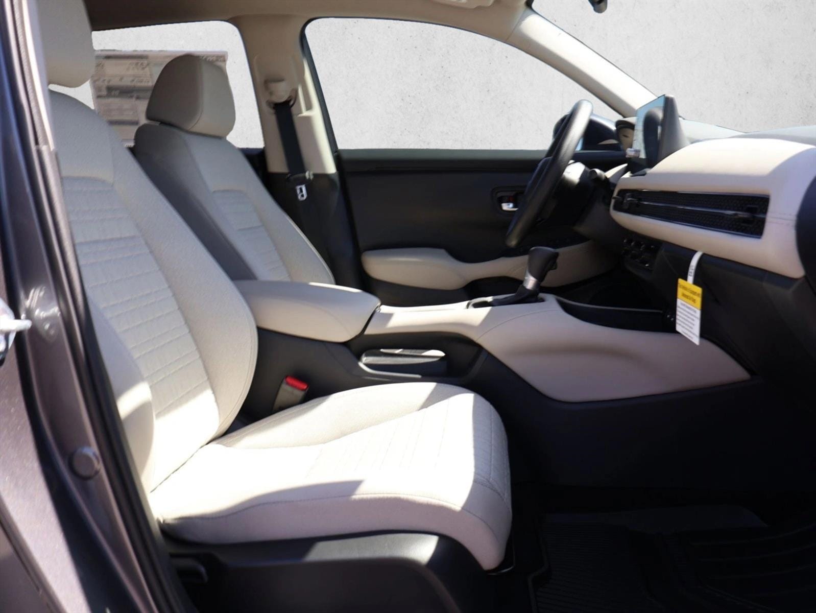 2026 Honda HR-V LX - Photo 25