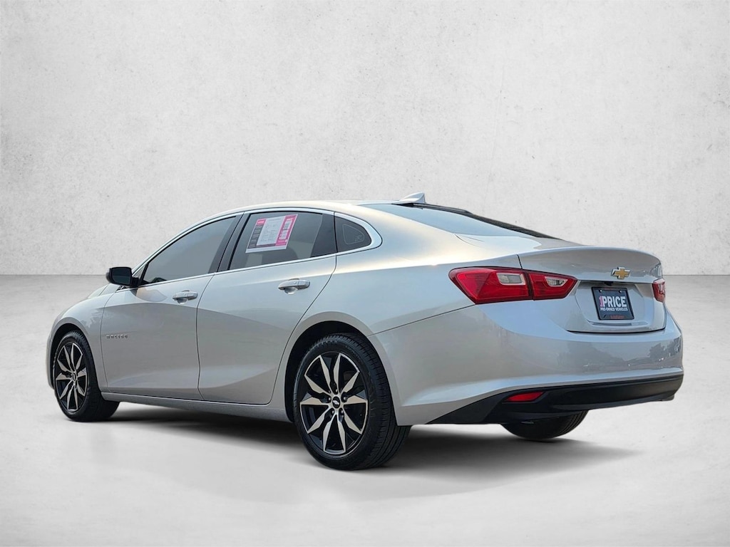 Used 2018 Chevrolet Malibu LT Sedan