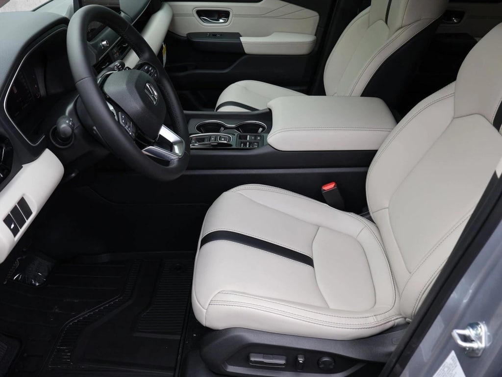 New 2026 Honda Pilot Touring S SUV