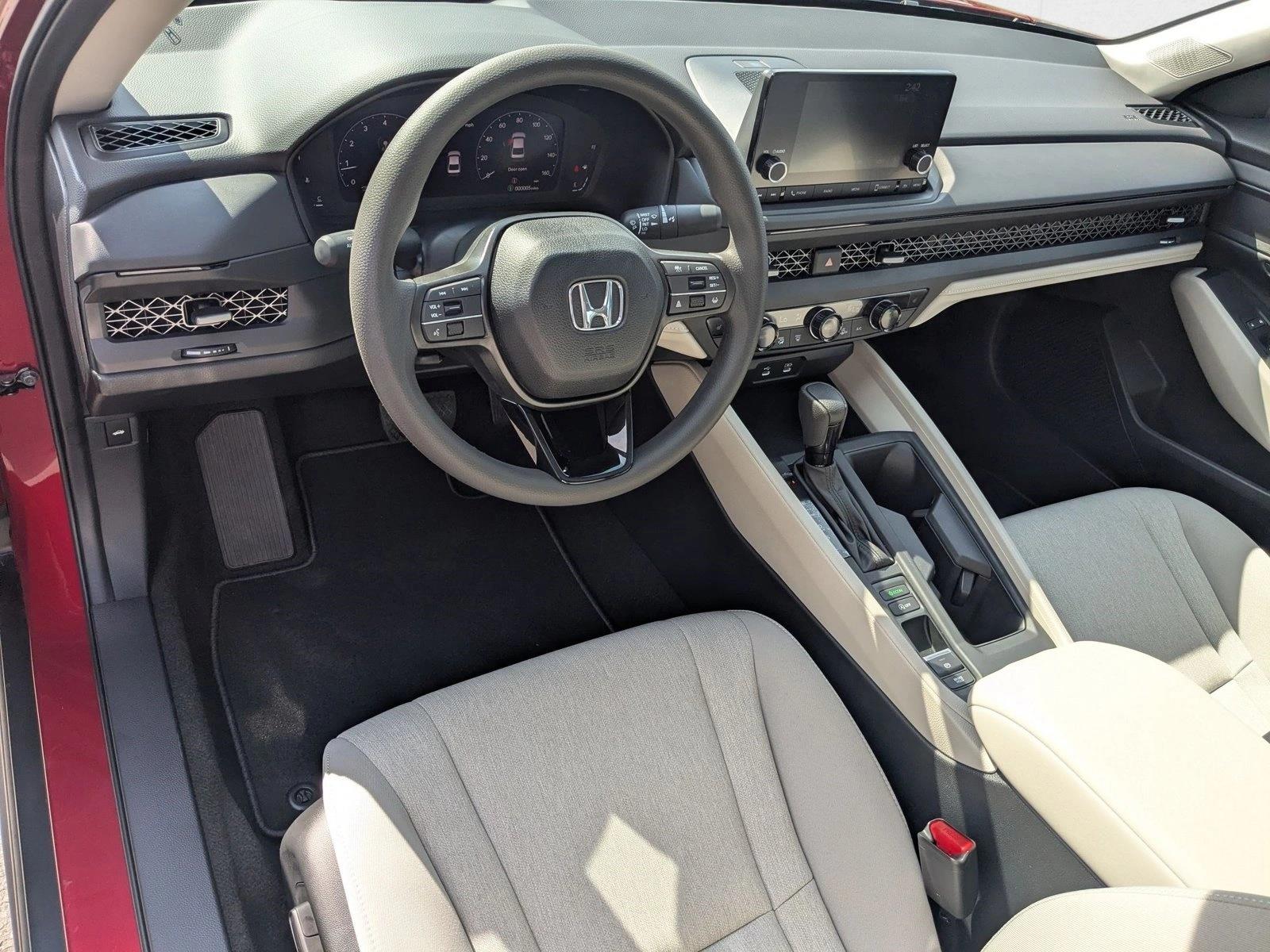 2025 Honda Accord SE