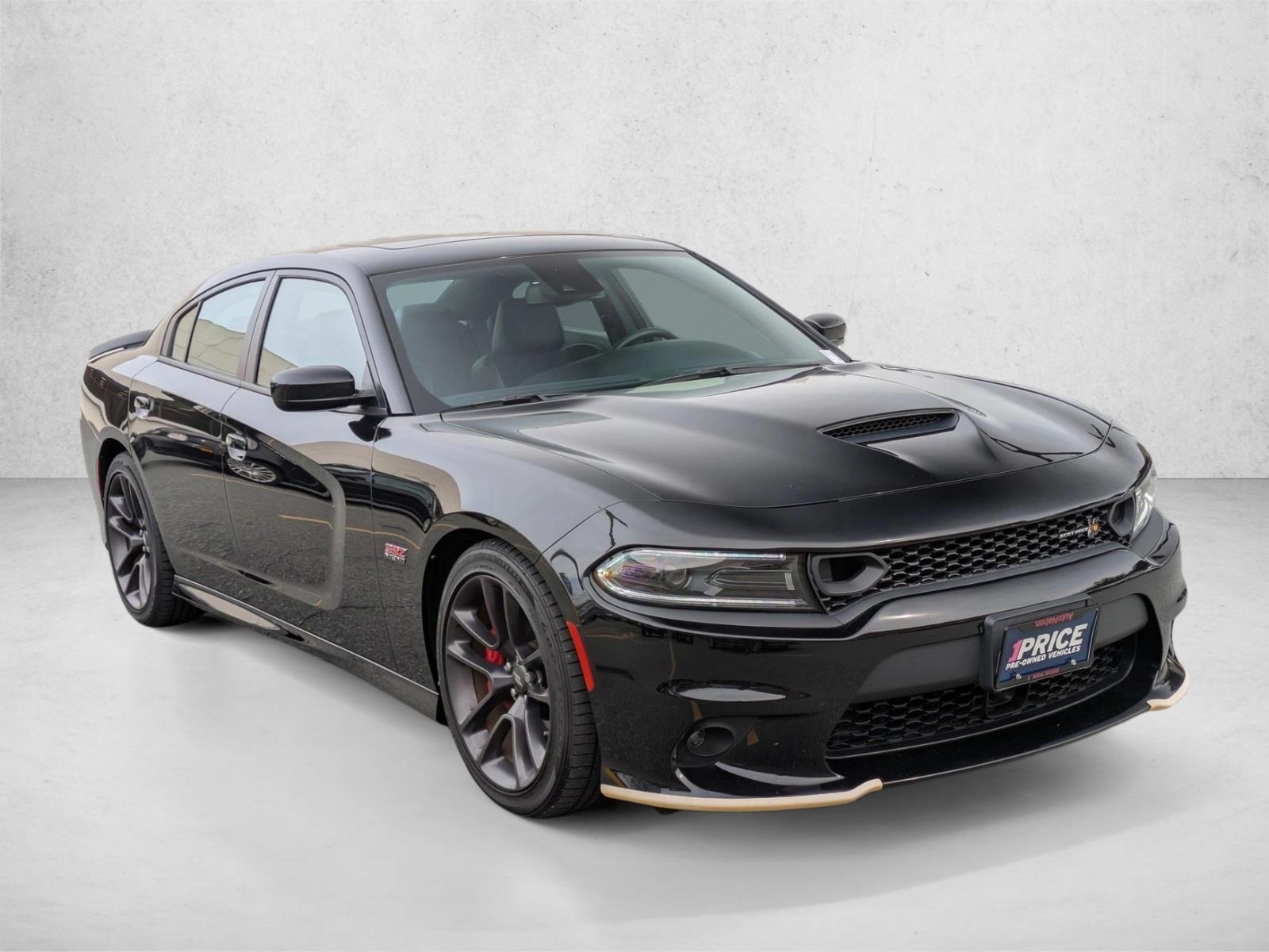 2022 Dodge Charger Scat Pack photo 3