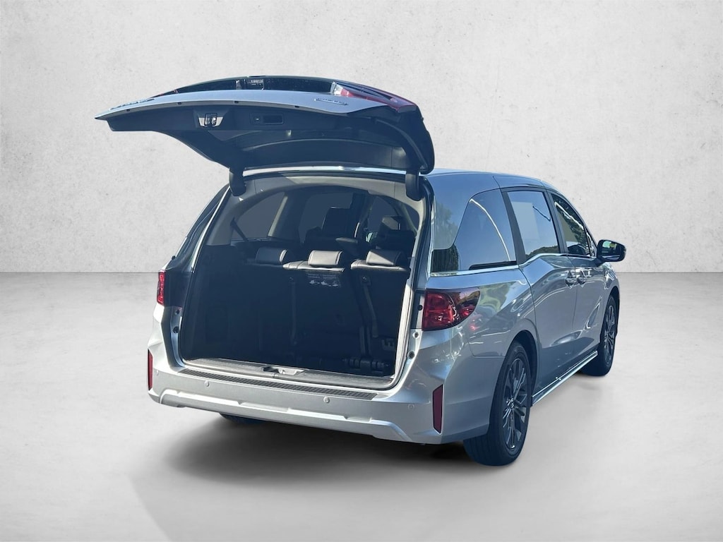 New 2026 Honda Odyssey Touring Van Passenger