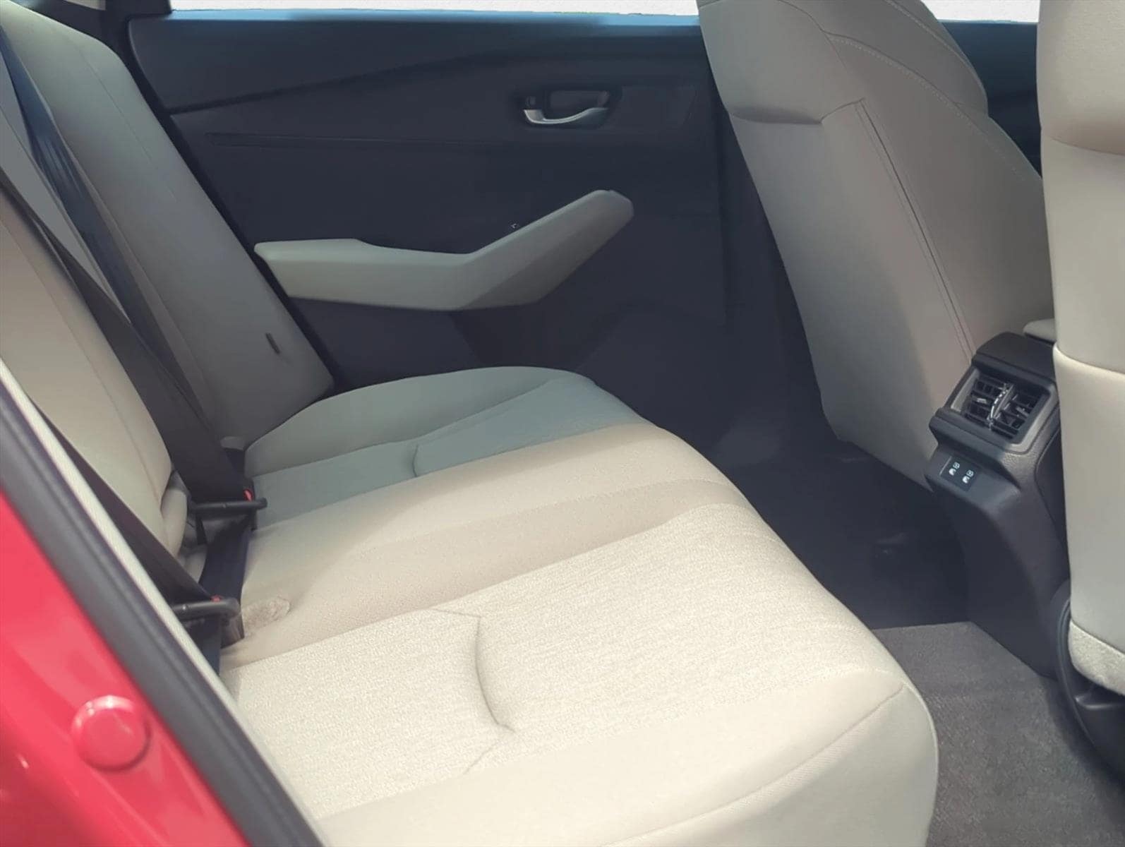2025 Honda Accord SE - Photo 19