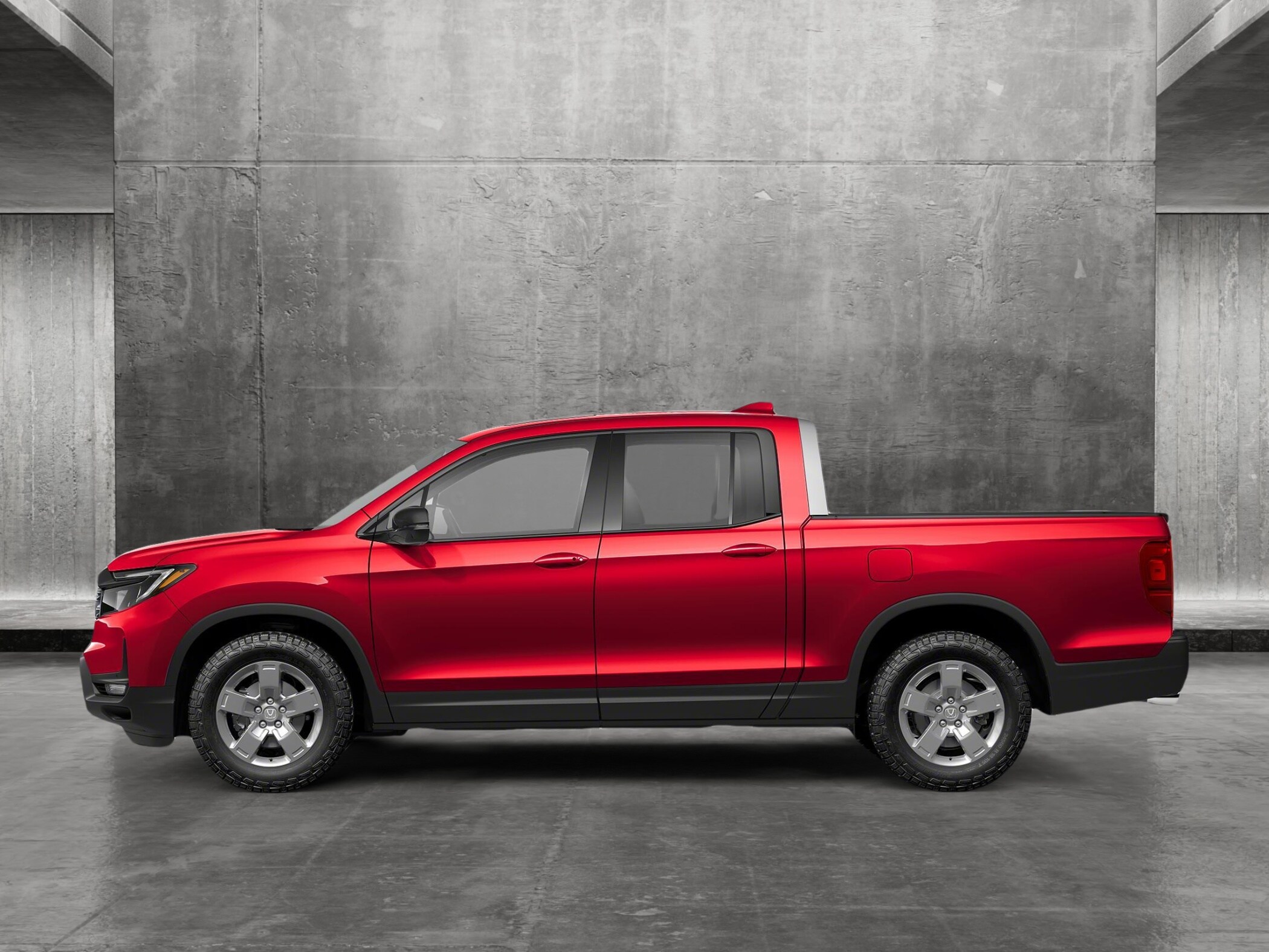 2025 Honda Ridgeline TrailSport photo 2