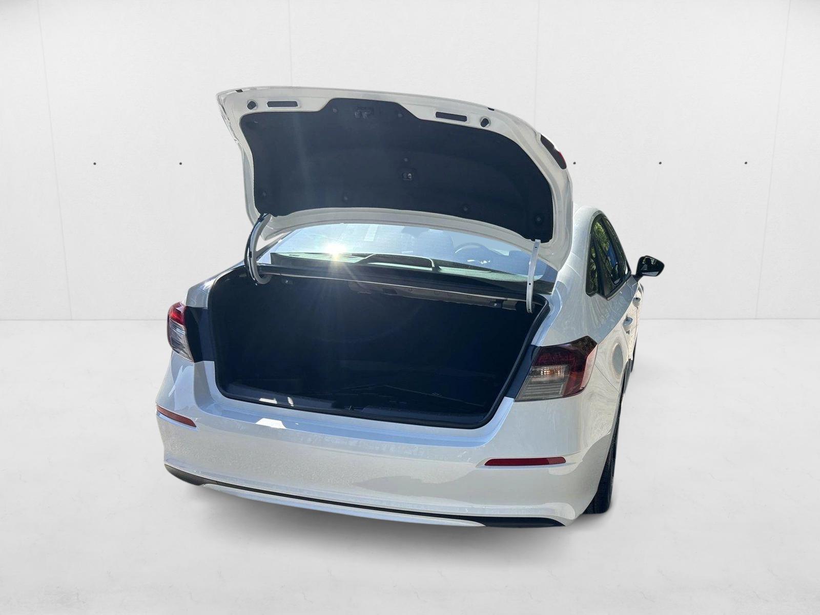 2025 Honda Civic Hybrid Sport photo 2
