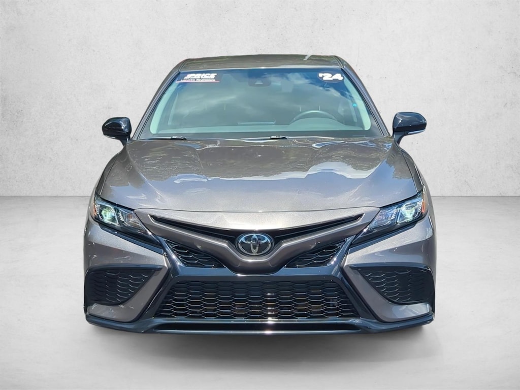 Used 2024 Toyota Camry SE Sedan