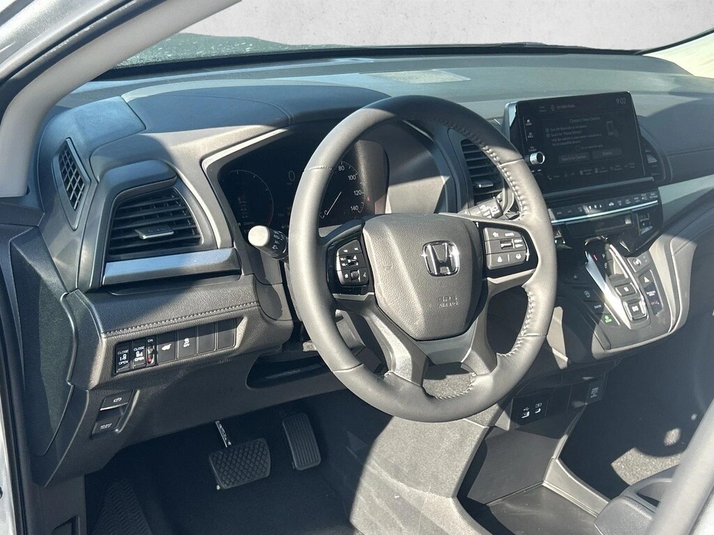 New 2026 Honda Odyssey EX-L Van Passenger
