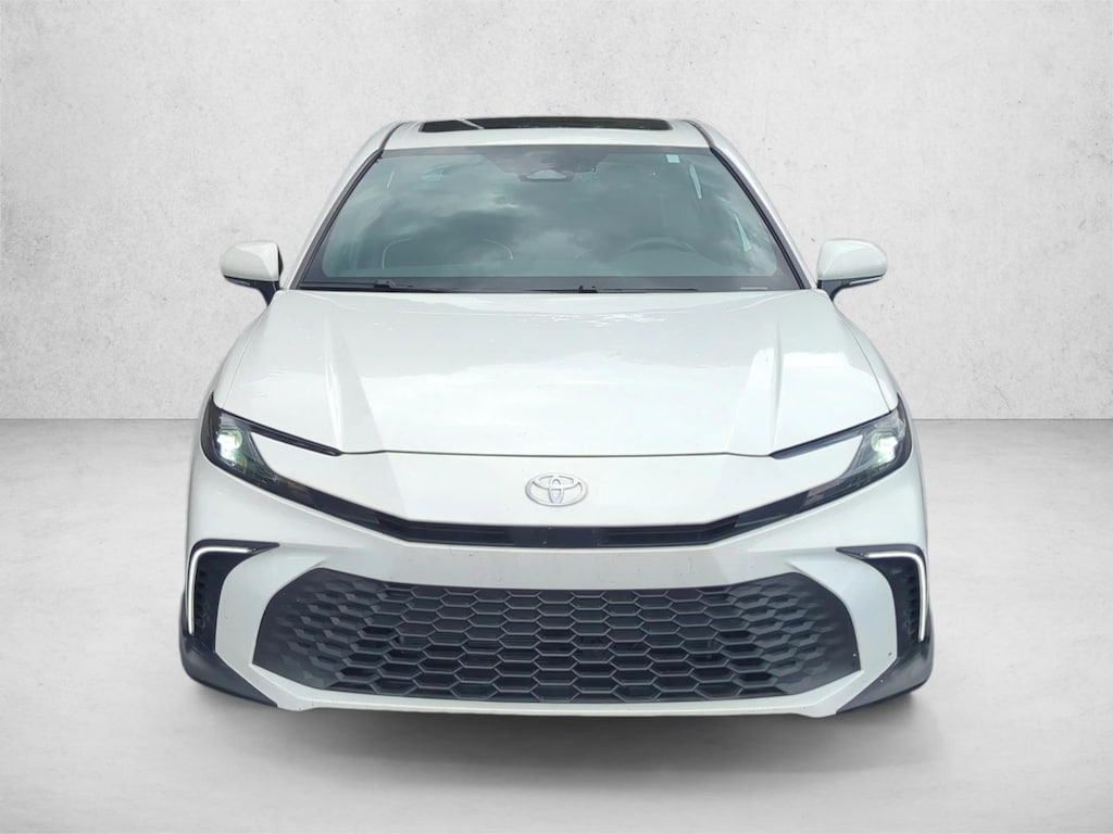 Used 2025 Toyota Camry SE Sedan