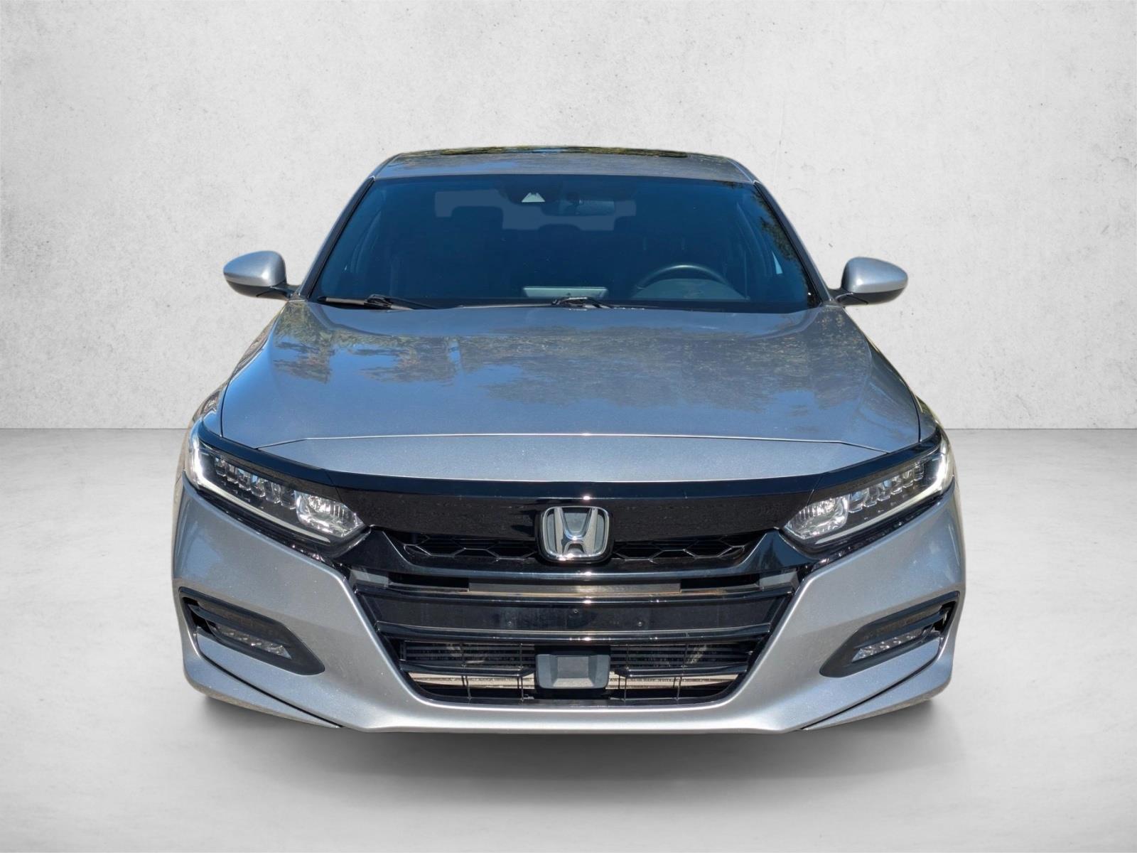 2020 Honda Accord Sport 2.0T photo 2