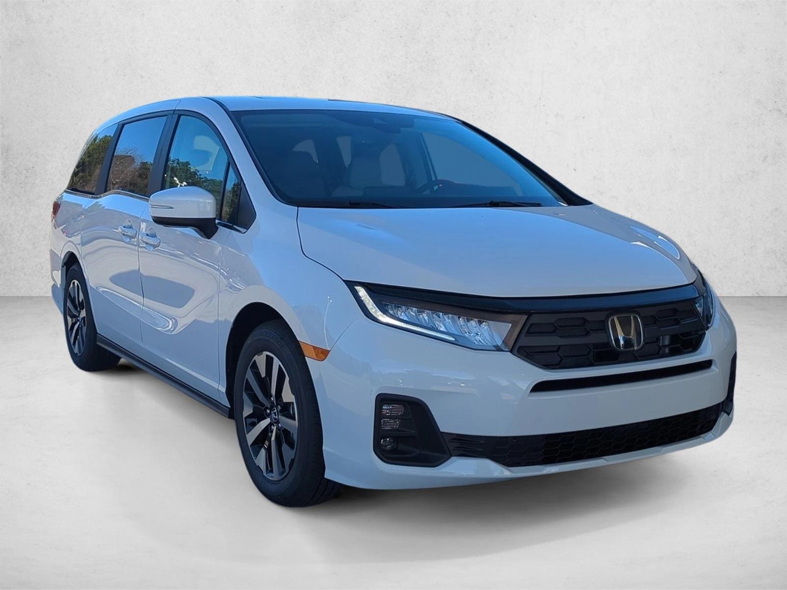 2026 Honda Odyssey EX-L - Photo 7