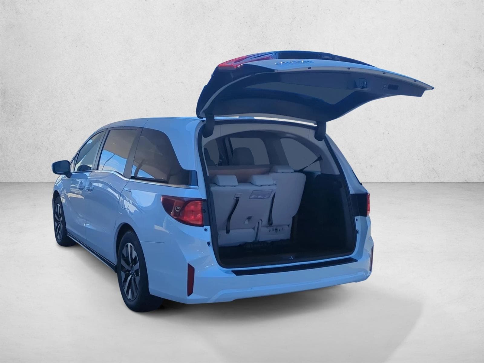 2026 Honda Odyssey EX-L - Photo 9