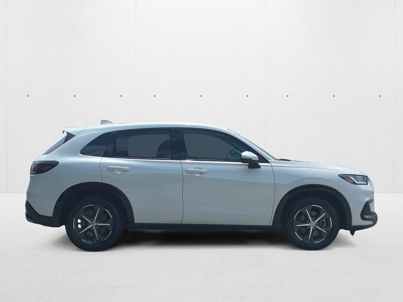 2024 Honda HR-V EX-L photo 4