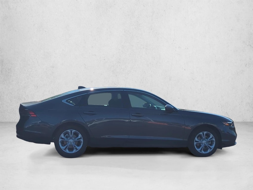 New 2025 Honda Accord LX Sedan