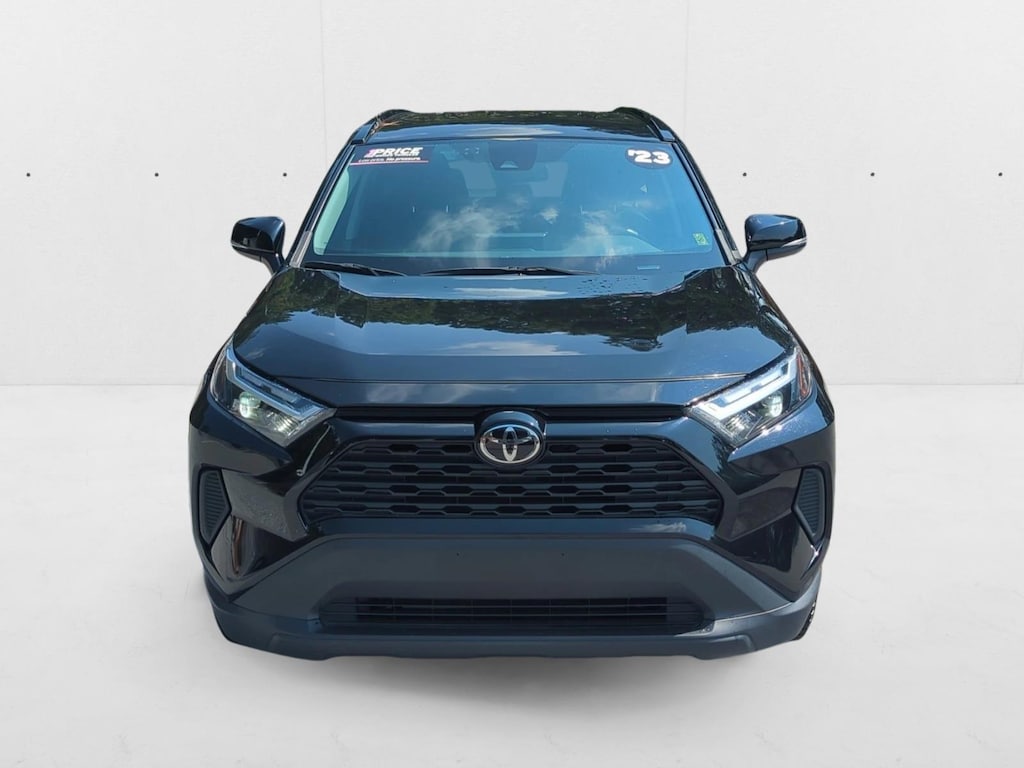 Used 2023 Toyota RAV4 XLE SUV