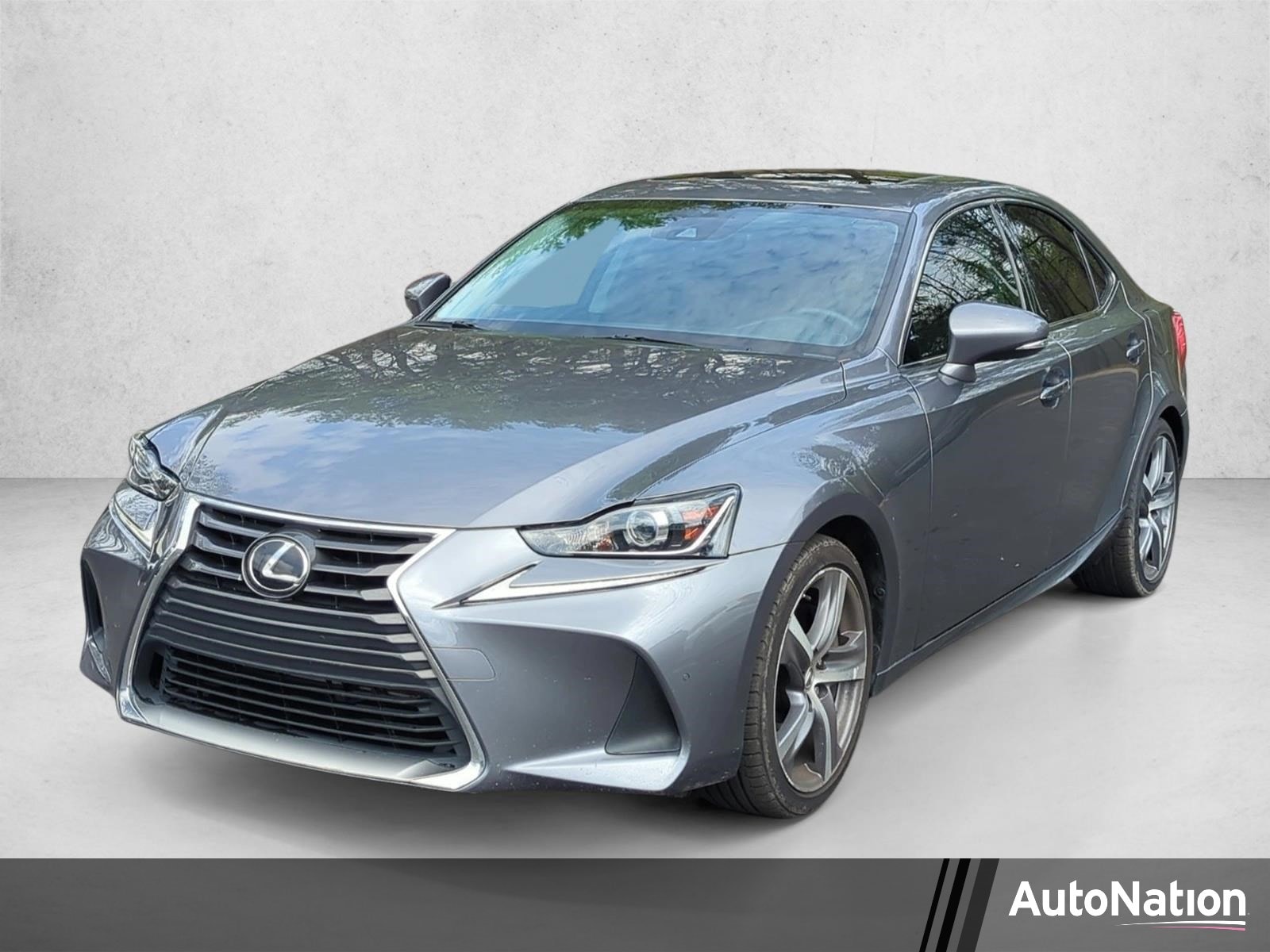 2017 Lexus IS 350 200t's photo