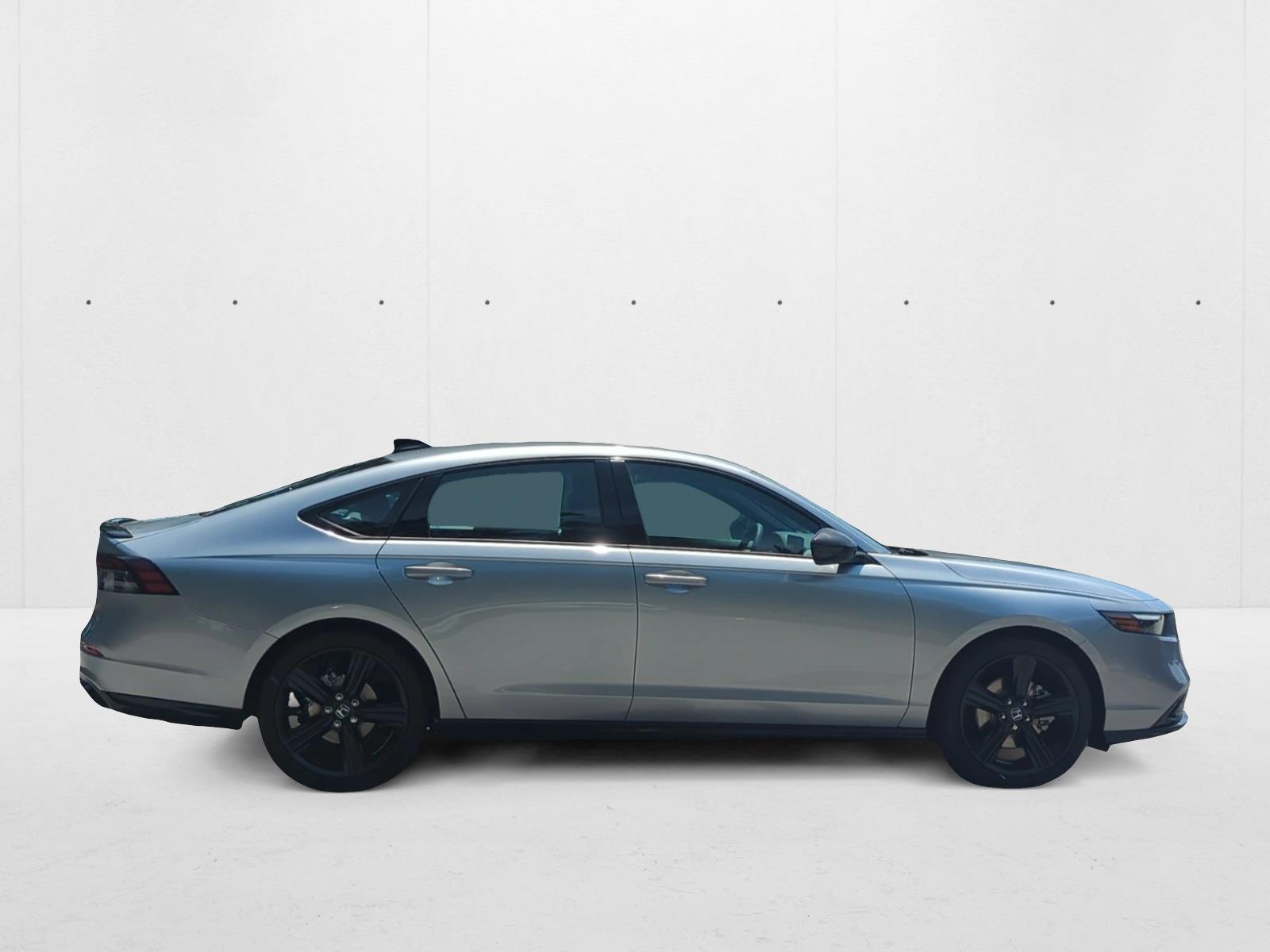 2025 Honda Accord Hybrid Sport-L photo 4