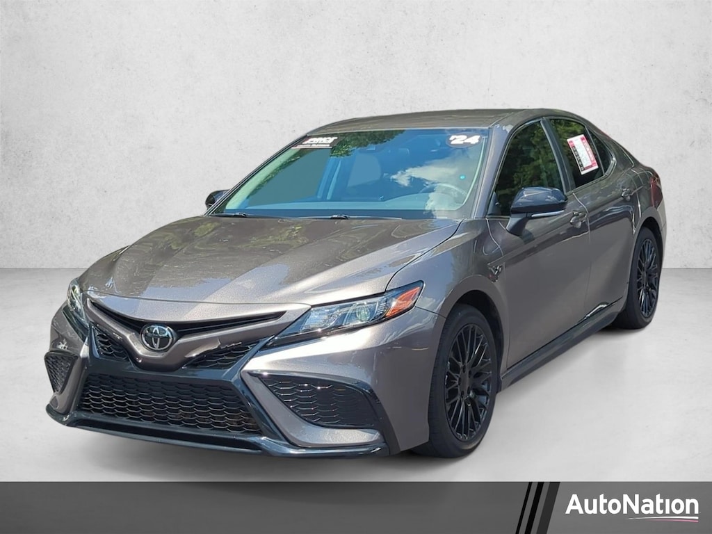 Used 2024 Toyota Camry SE Sedan