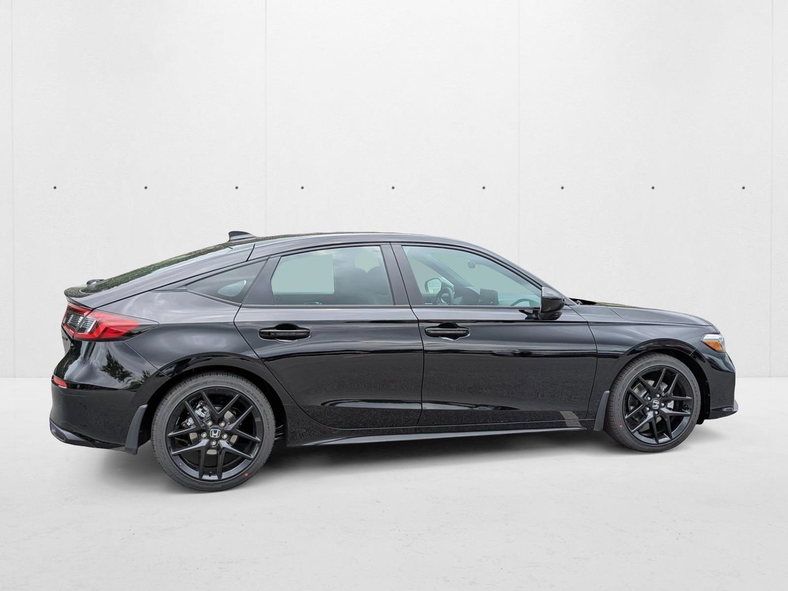 2026 Honda Civic Sport Hatchback photo 4