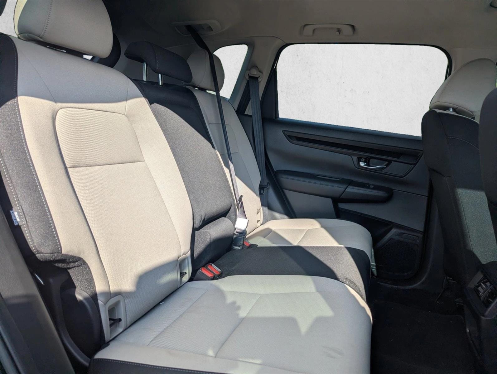 2025 Honda CR-V EX - Photo 29