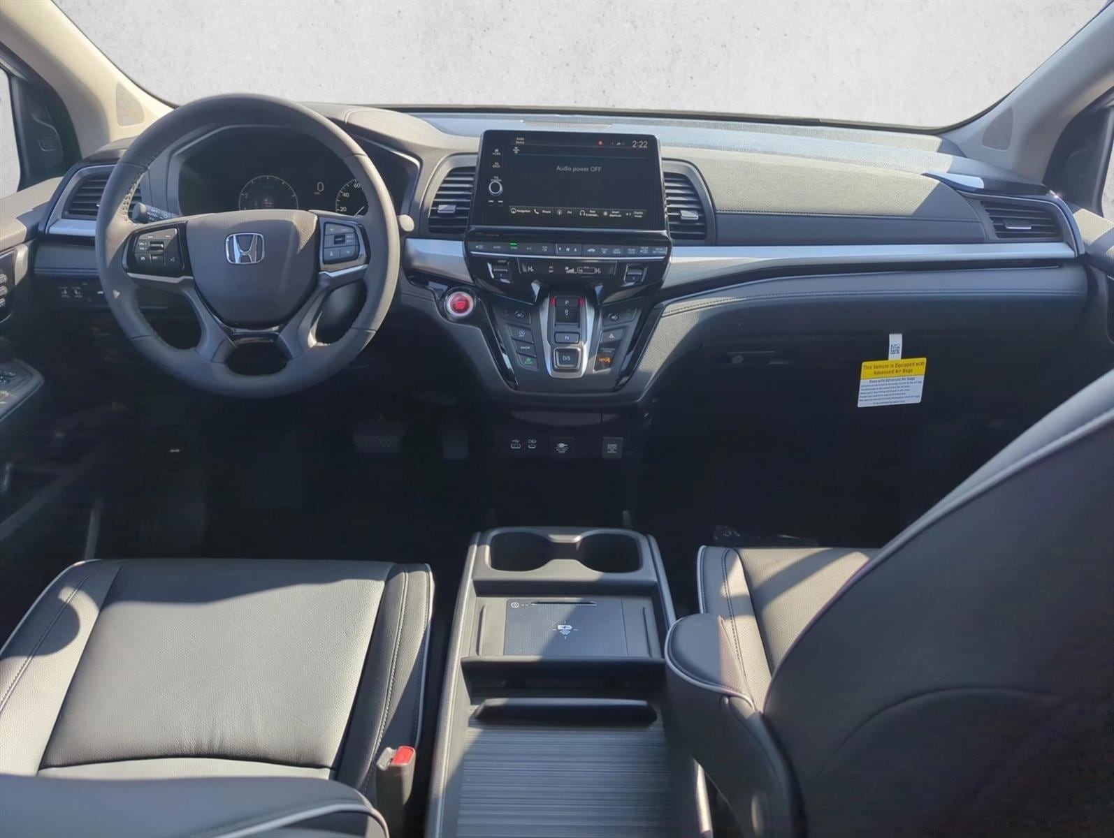 2026 Honda Odyssey Touring - Photo 18