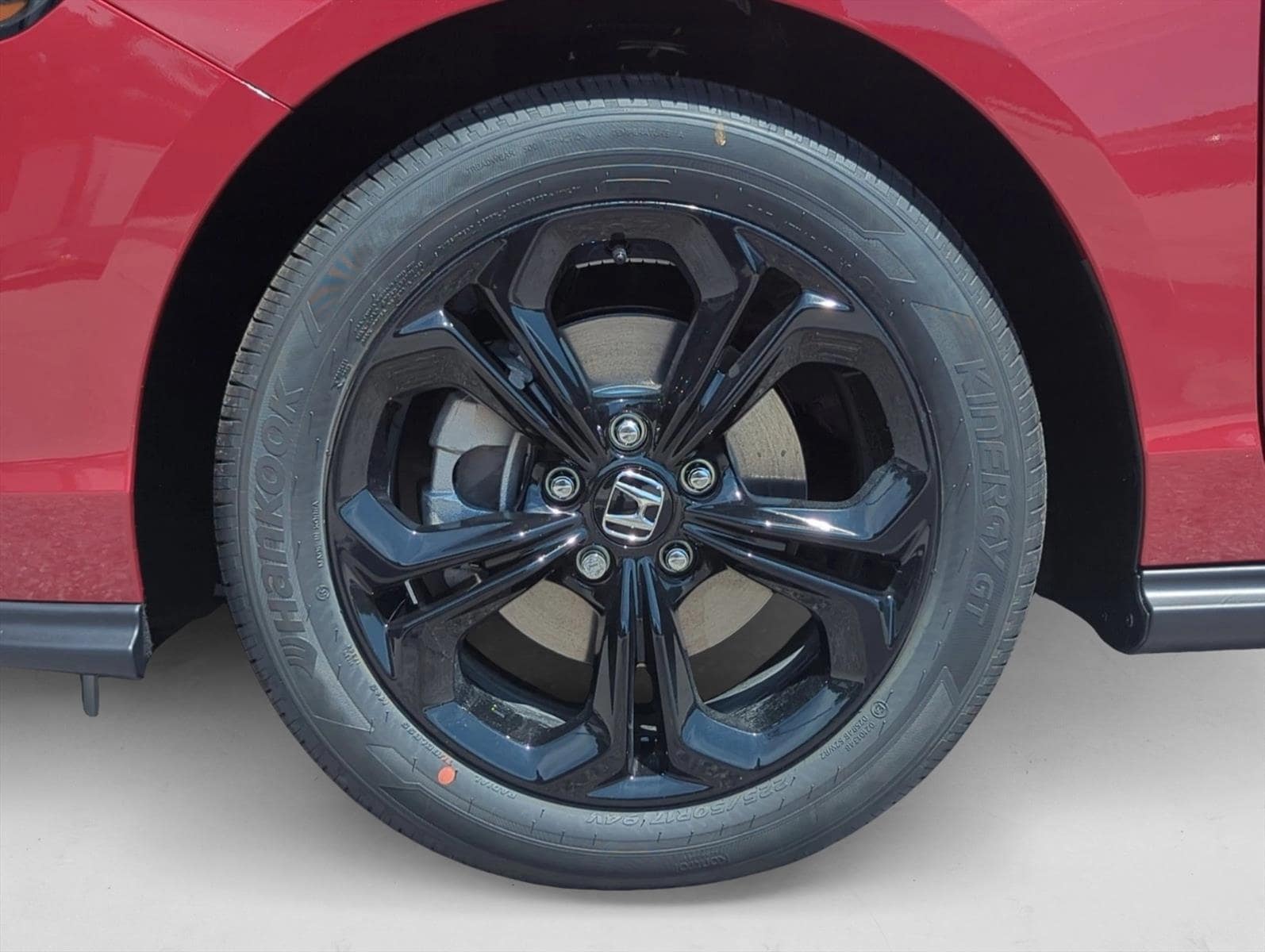 2025 Honda Accord SE - Photo 9